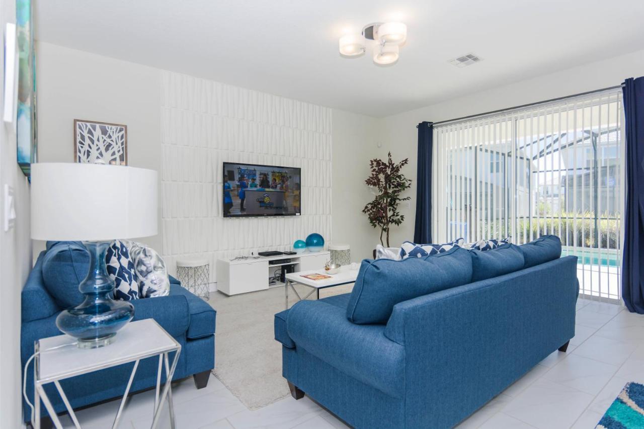 Enchanting Decor Home With Private Pool At Storey Lake Resort Sl4714 Kissimmee Eksteriør bilde